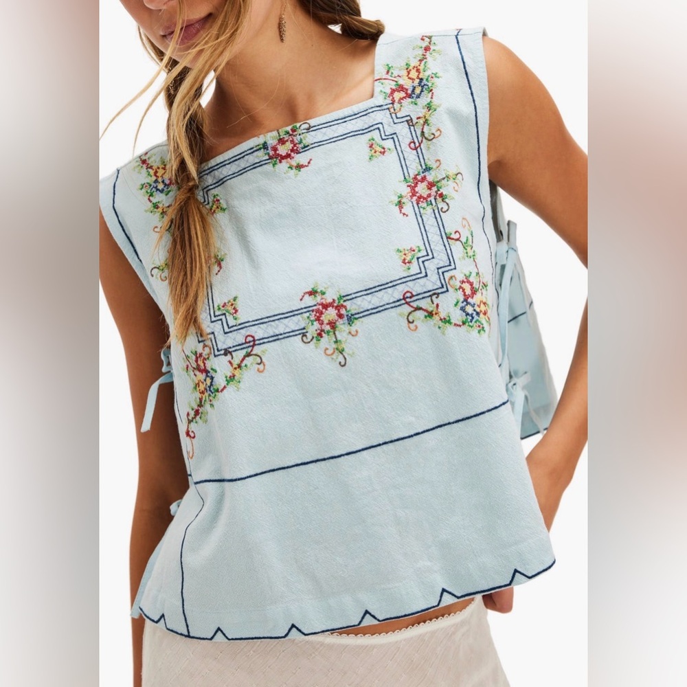 Free People Light Blue Garden Wall Embroidered Crop Cotton Top